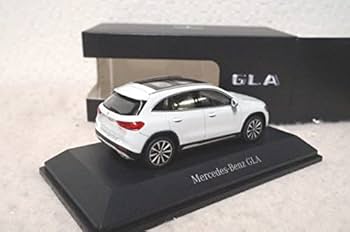 Amazon | メルセデス ベンツ GLA 1/43 ミニカー 白 | ミニカー